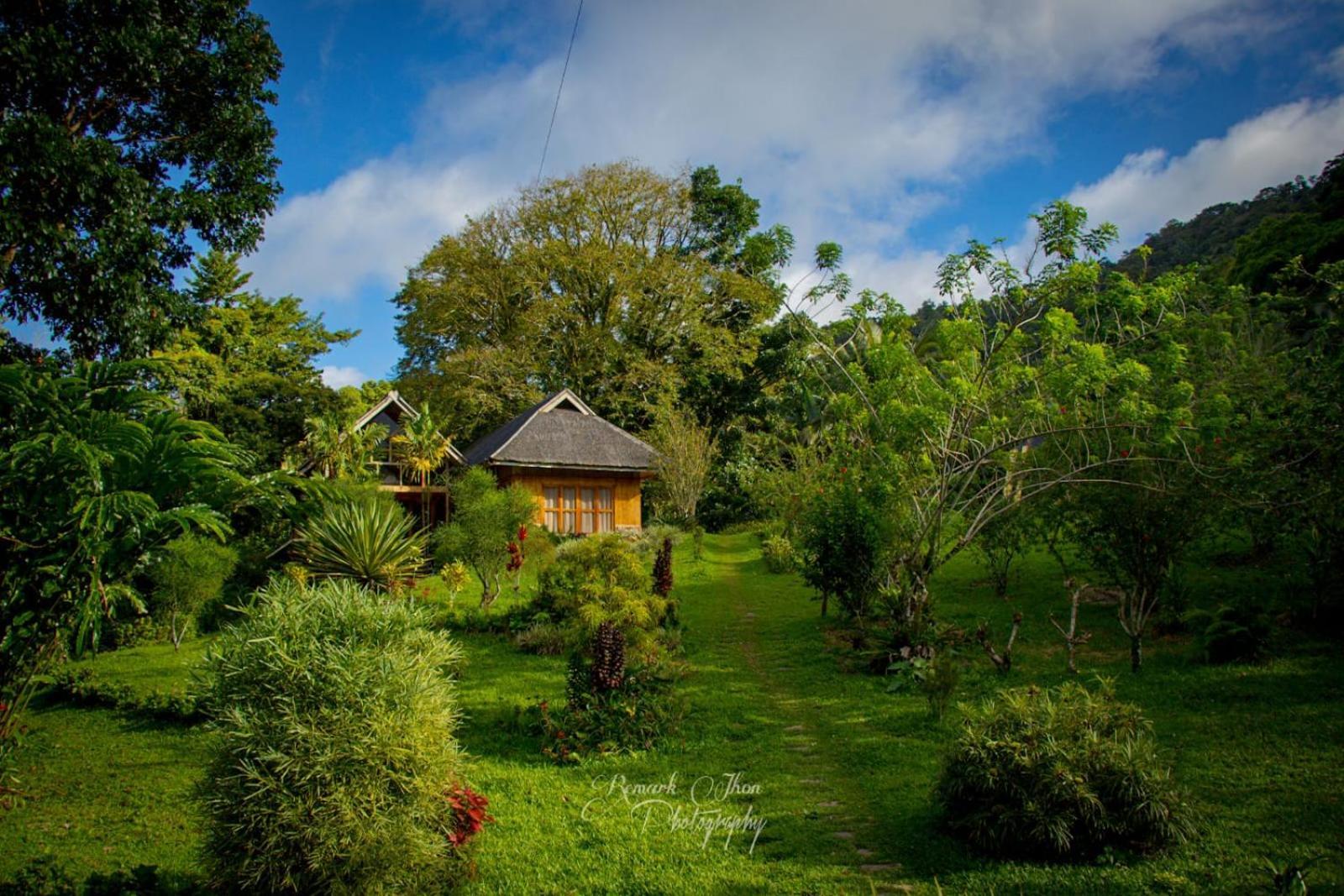 Camiguin Volcano Houses-Panoramic House Mambajao Kültér fotó
